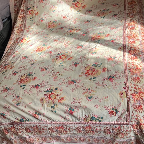 April Cornell Floral Patterned Fabric - Picture 4 of 5